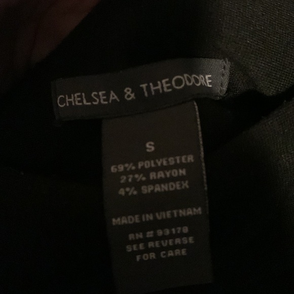 Basic black skirt - Picture 6 of 7